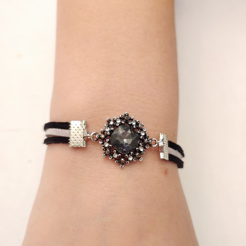 Bracelets Black Stone